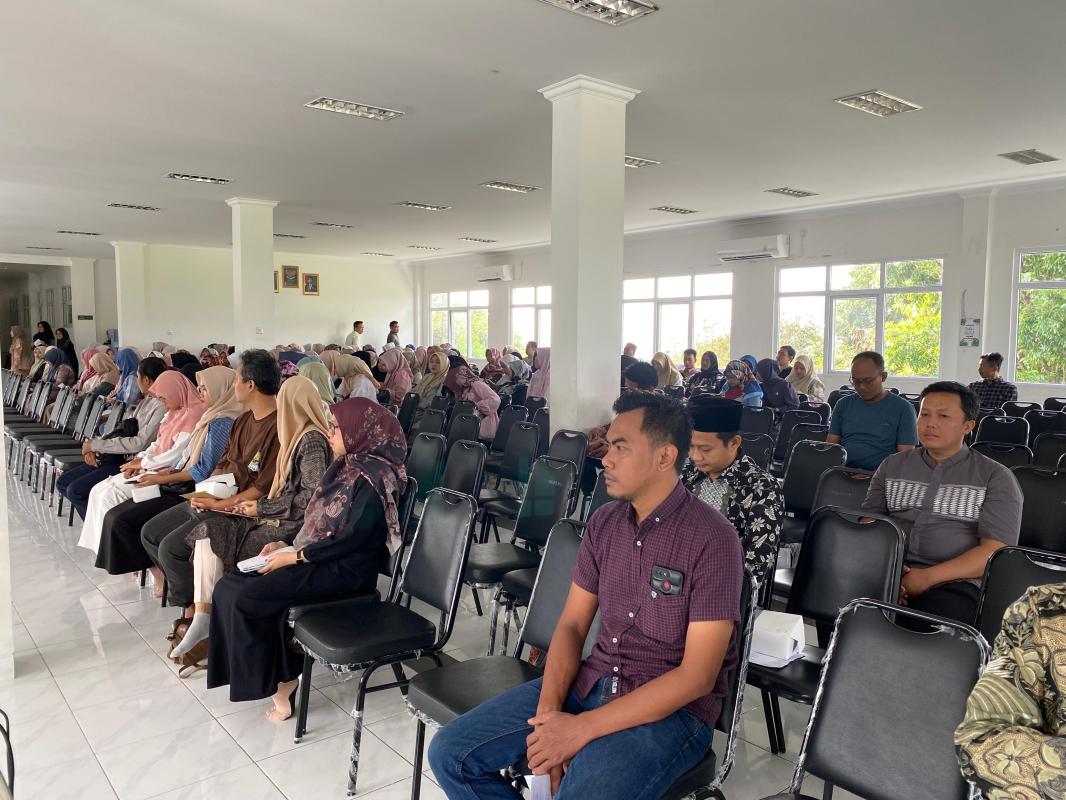 Kegiatan Parenting SDIU Cahaya Al-Fatih bertema "Edukasi Kesehatan Mental pada Anak" berjalan Sukses